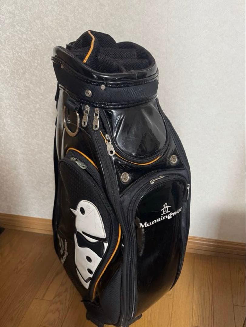 【３／１８までの価格です！】Munsingwearゴルフバッグ ブラック
