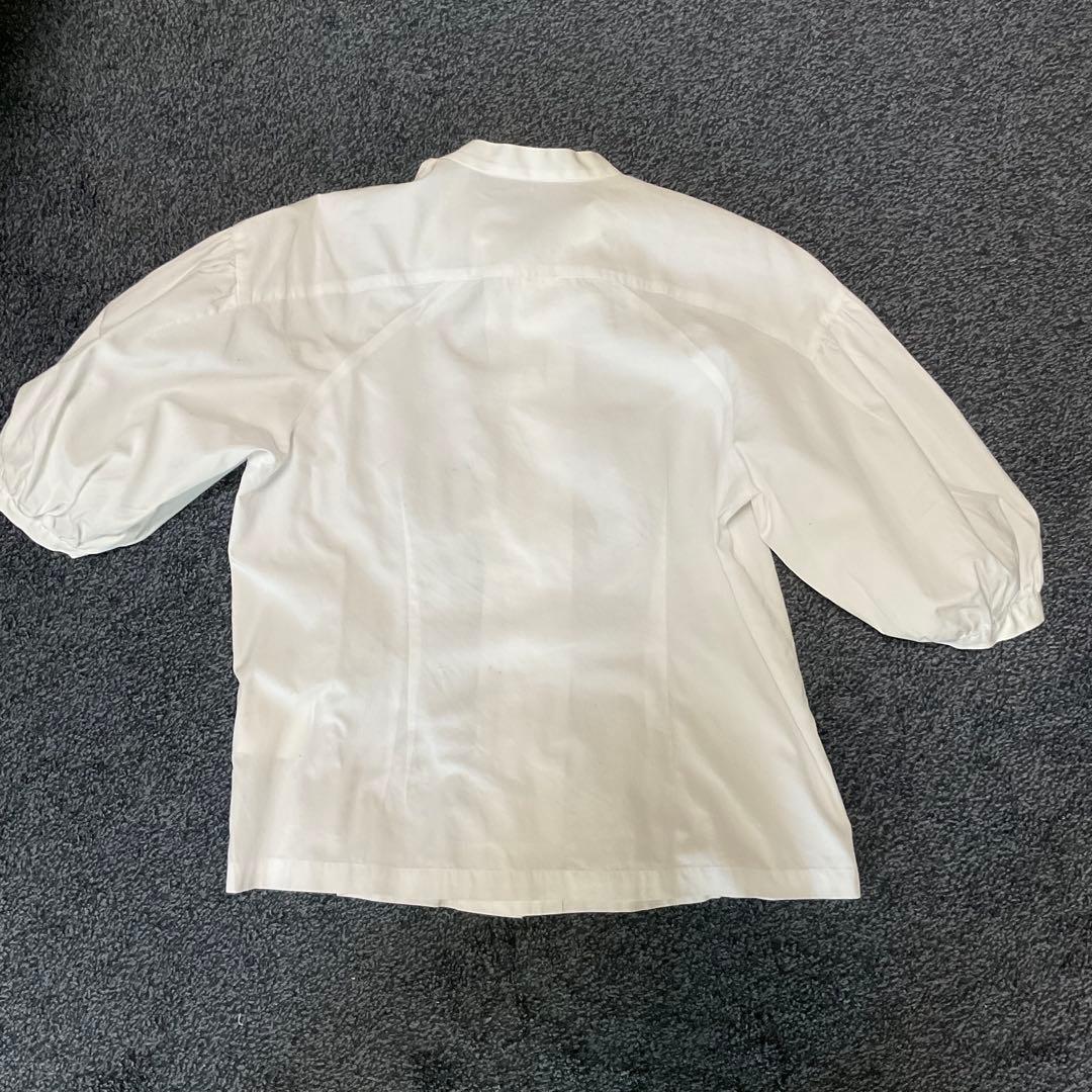 COMME des GARCONS パフスリーブリボンタイ半袖シャツ