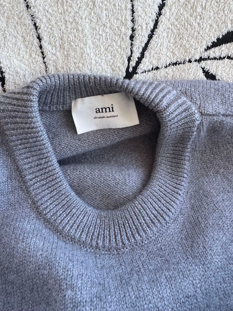 AMIセーター