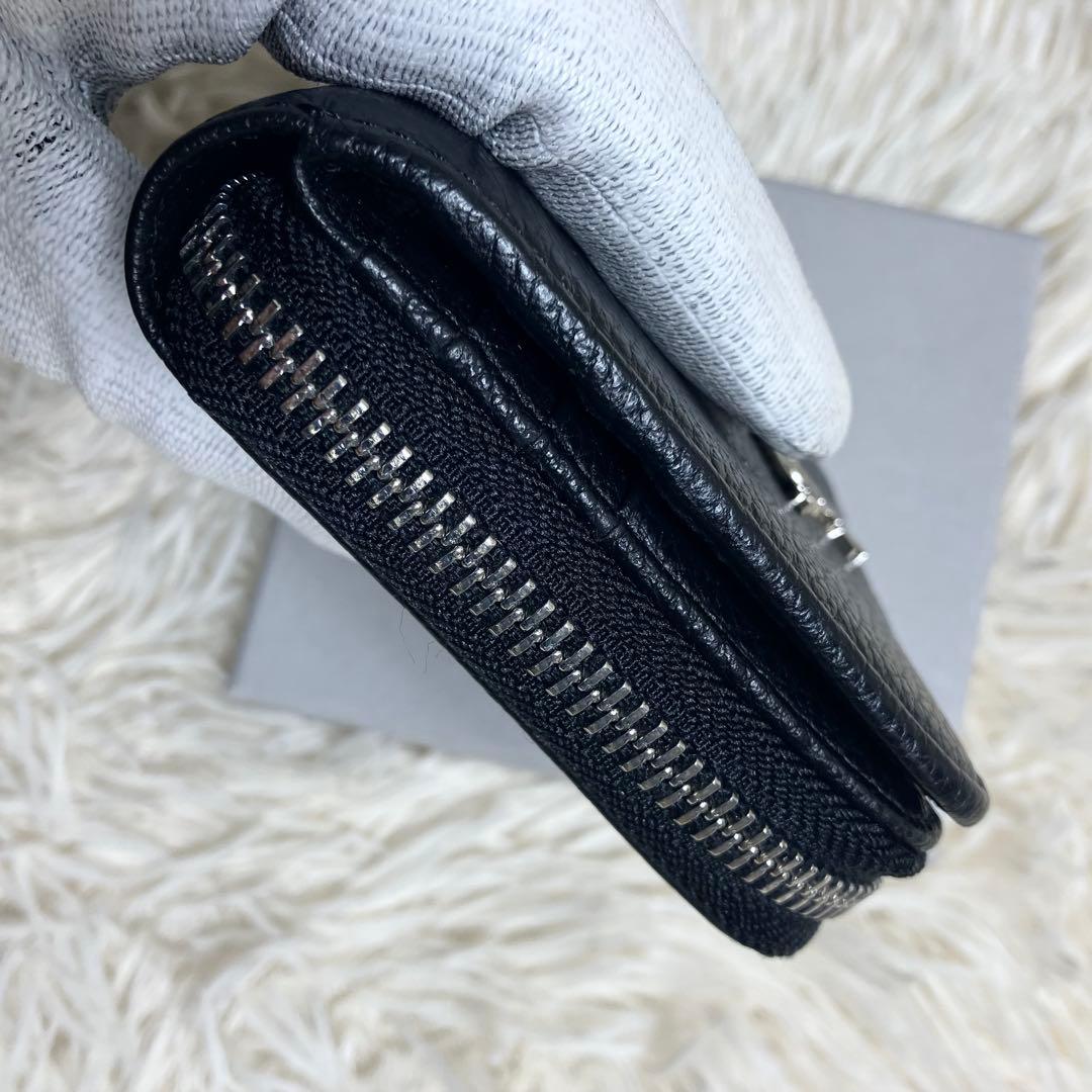 【美品】 ヴィヴィアン 折り財布 オーブ レザーブラック 箱付き