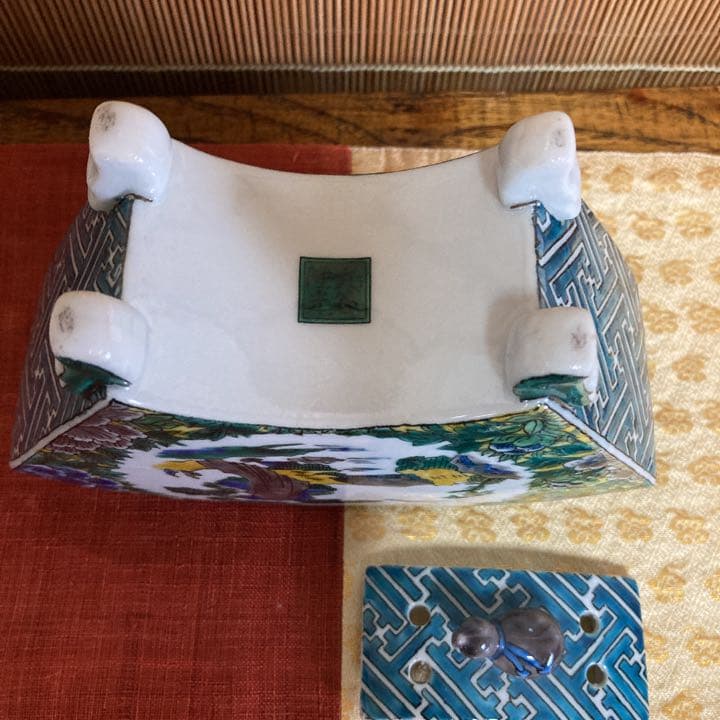 九谷焼　吉田屋風牡丹　山水獅子　扇型香炉