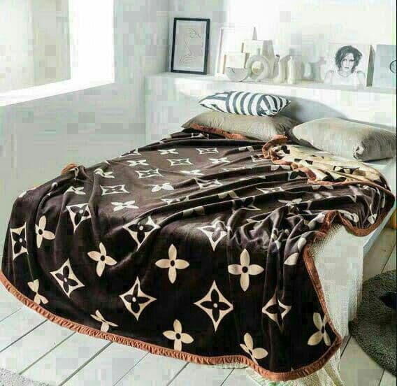 高品質雲毛布北欧コーラル·絨毯カバーフランネルエアコン毛布布団