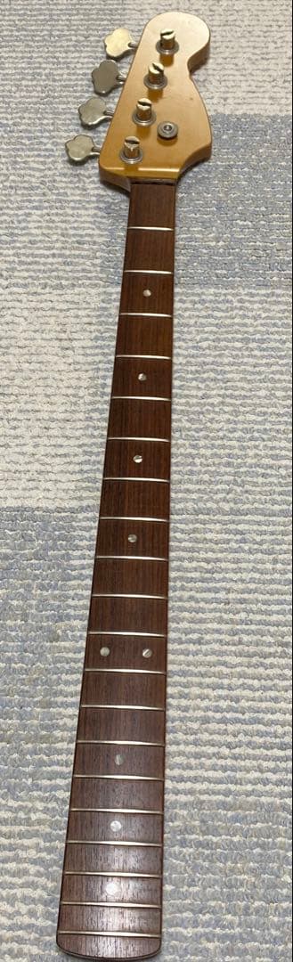 メイプル柾目　ジャズベースネック　国内工房