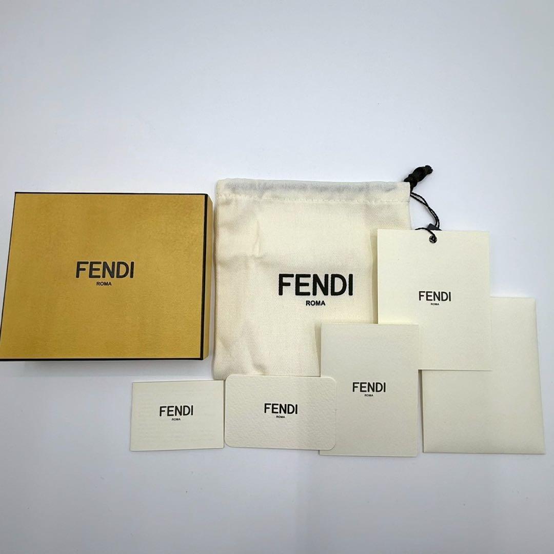 【美品】フェンディ ダイアゴナル マネークリップ ズッカ柄 PVC 黒 箱付き