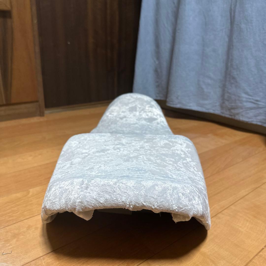 ゼファー750 シートベース　金具付き　アンコ抜き　チンチラ　後貼り