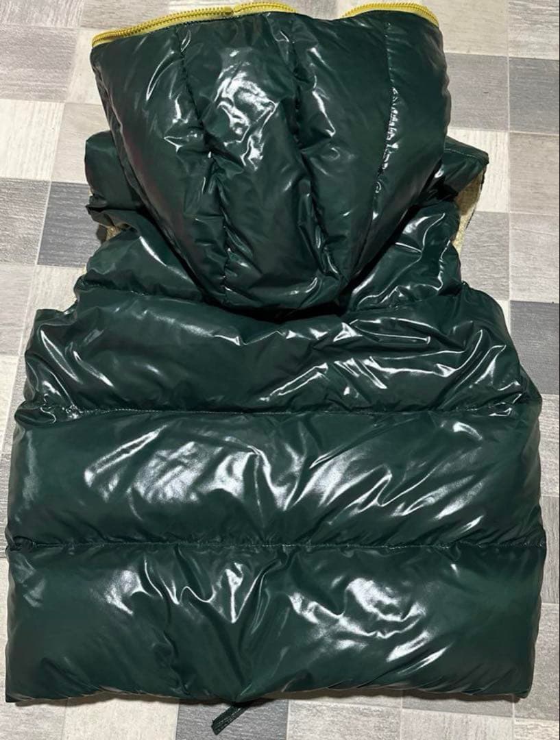 DUVETICA☆メンズ☆S☆ダウンベスト☆フード付☆44☆ダークグリーン☆美品