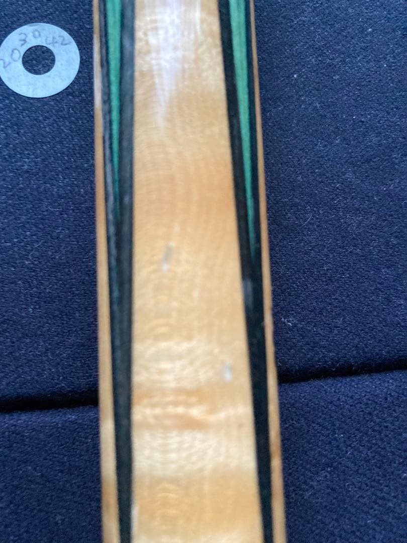 アダム　ビリヤード キュー 18山　ケース付き