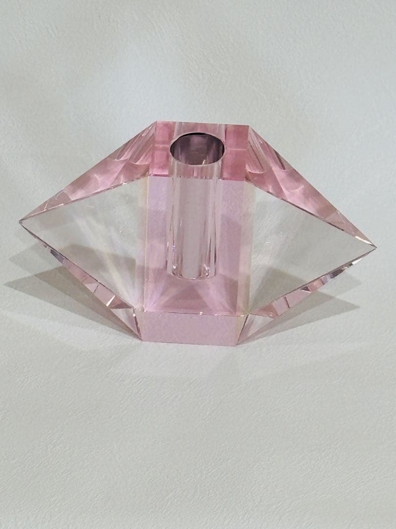 生花花器　自由花　アクリル ダイヤモンド型花瓶 ピンク