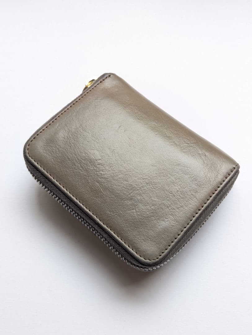 イルビゾンテ ラウンドジップウォレット トルトラグレー 男女兼用