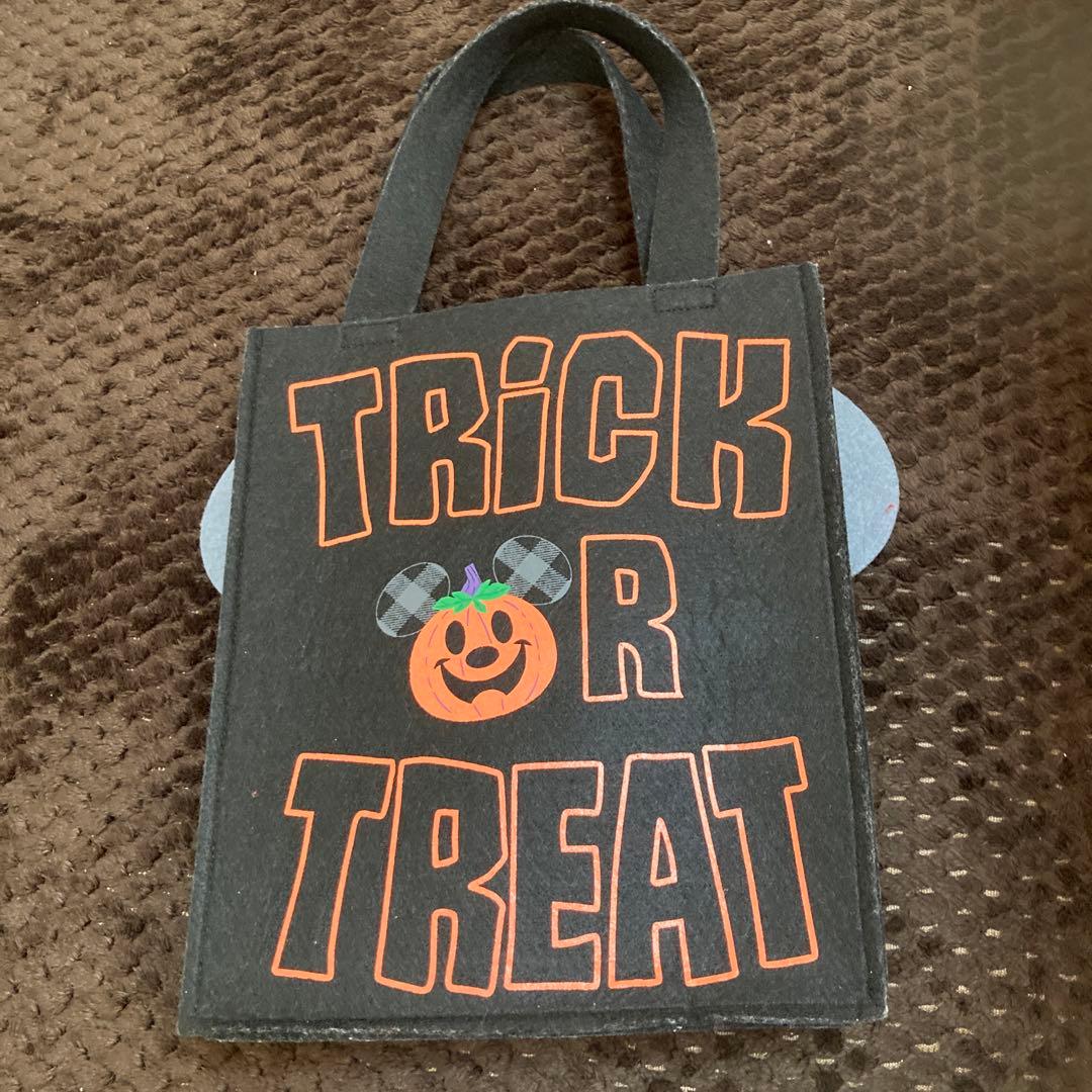 ハロウィン ディズニー 光る トートバッグ
