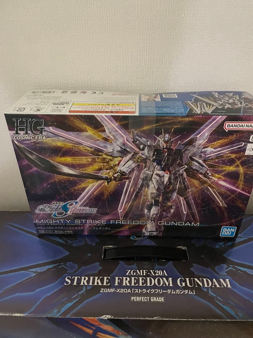 に*け様 ガンダムプラモデル