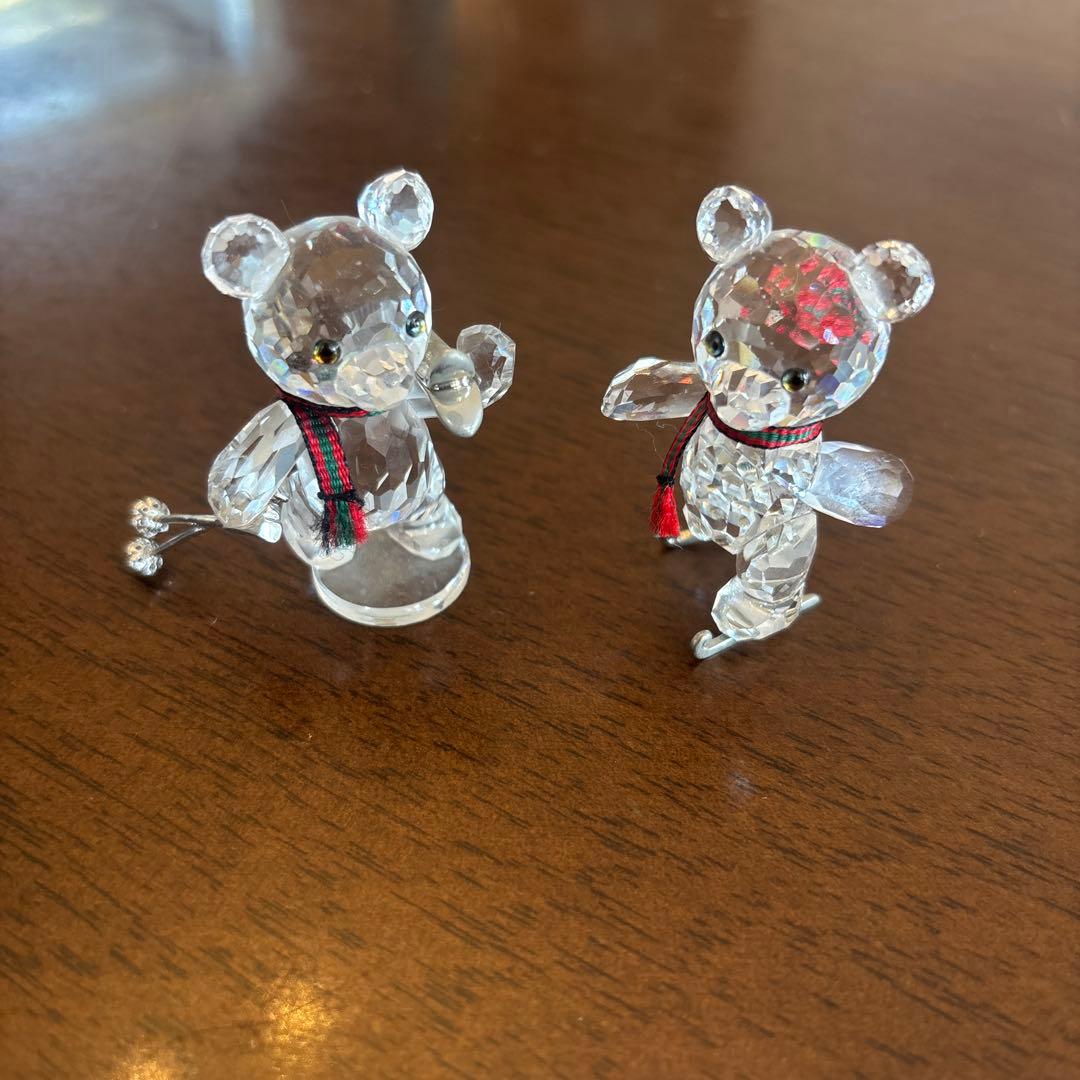 Swarovski クリスタルクマの置物 透明 赤いリボン