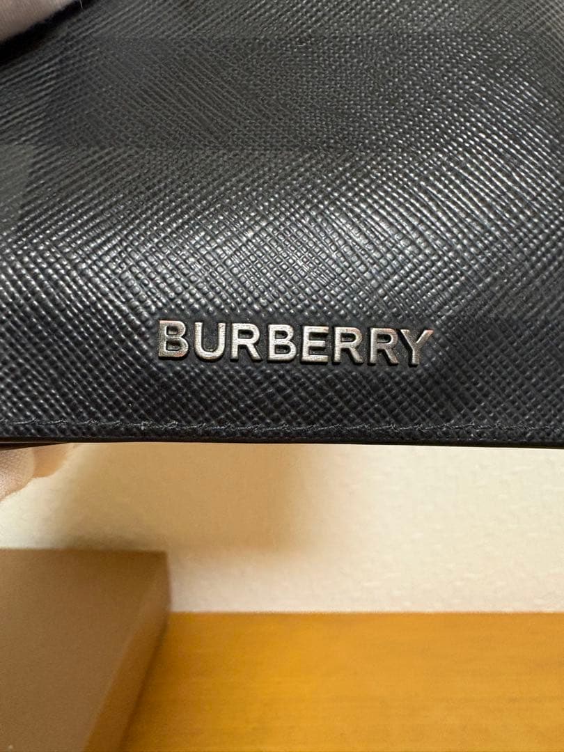 BURBERRY チェック スリム バイフォールドウォレット