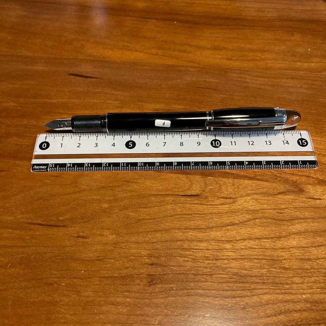 MONTBLANC 万年筆スターウォーカー黒・銀色ペン先F細字「自分へのご褒美」