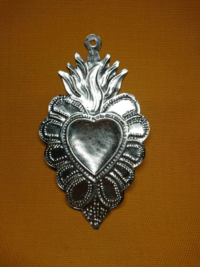 ハート　金属　オブジェ　置物　インテリア　工芸品　美術品　A1122