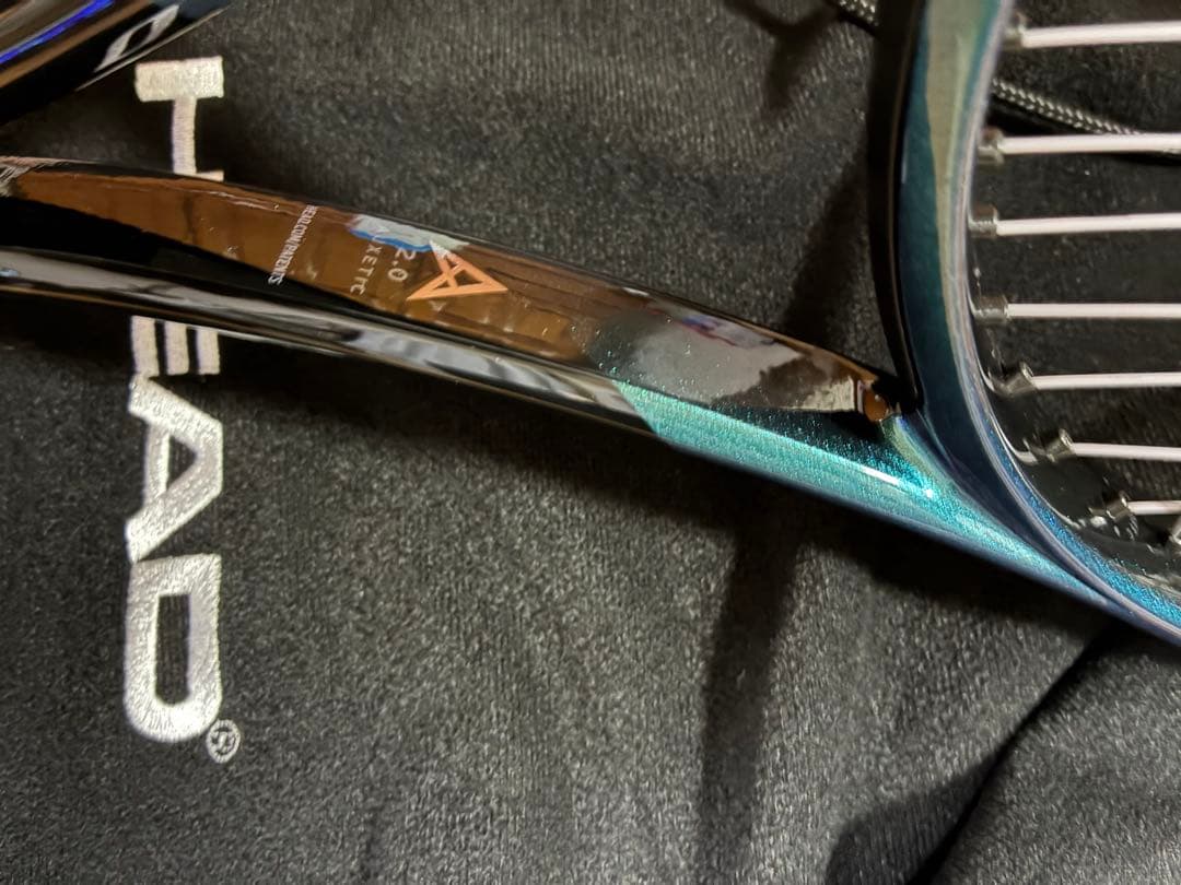 美品Head gravity team オーセチック2搭載　現行モデル