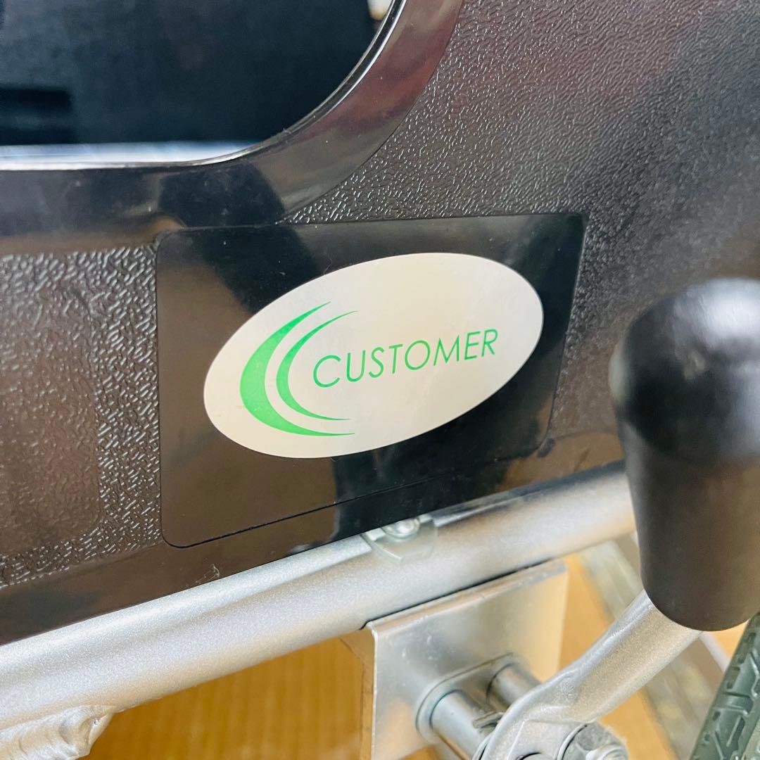 美品✨自走用車椅子 折りたたみ式 チェック柄 ノーパンクタイヤ customer