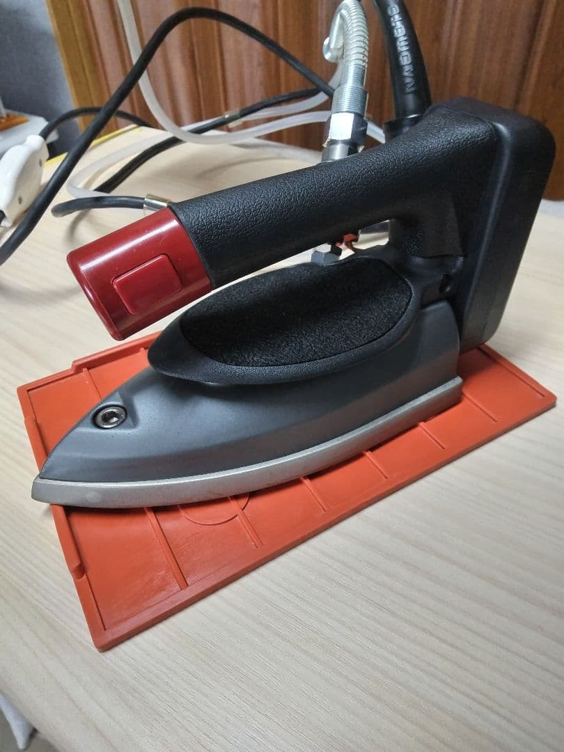 専用ナオモト 滴下式ハイスチームアイロンHYS-410とタンクセット