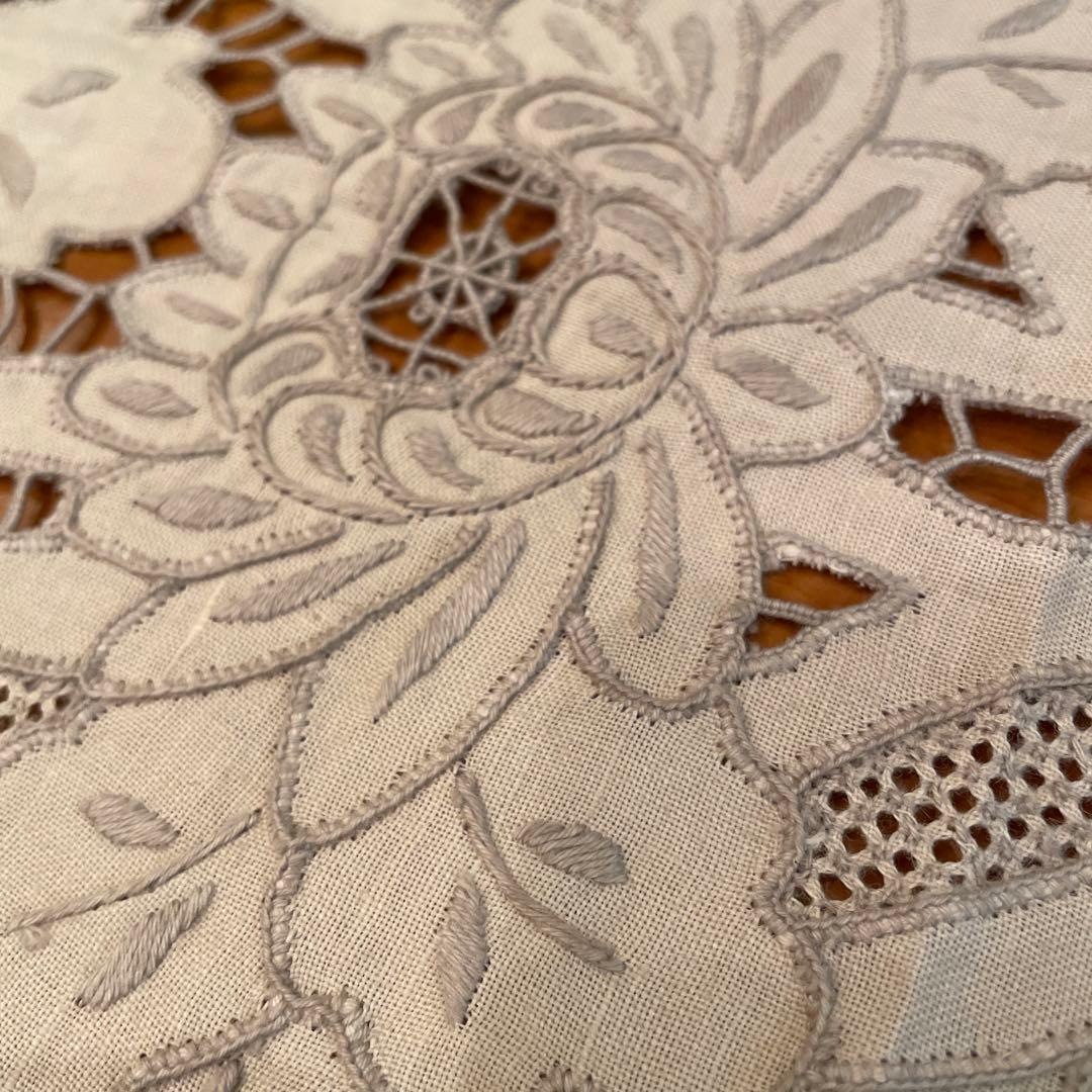 総レース　総手刺しゅう　ランチョンマット　テーブルセンター　5枚まとめて