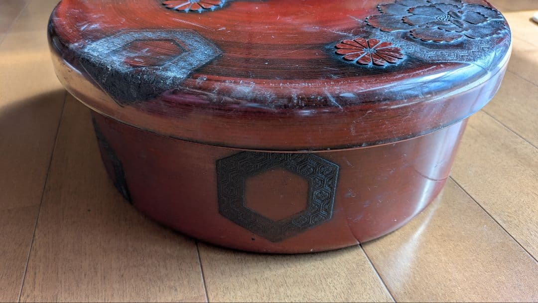 ★茶びつ 菊亀甲柄（縁起のいい格式高い柄）の組み合わせ