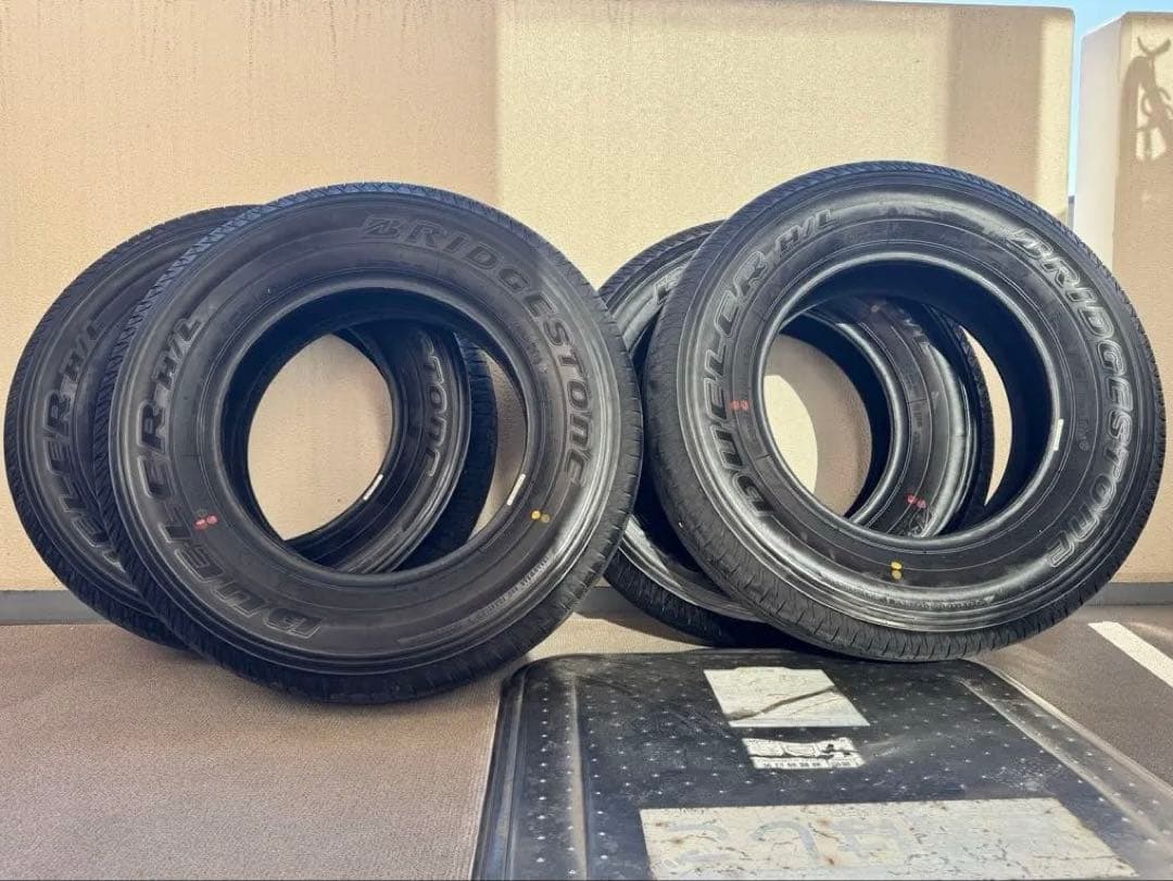 送料込‼︎ノマド　新車外し　ブリヂストン デュエラー H/L 195/80R15