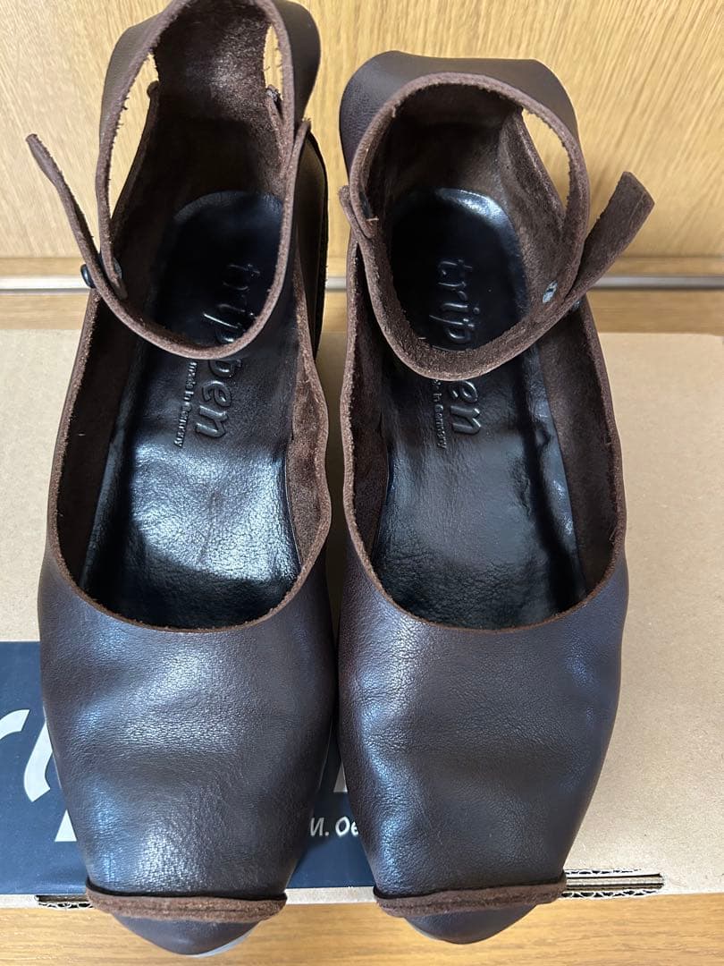 trippen トリッペンPumps espresso レザー靴