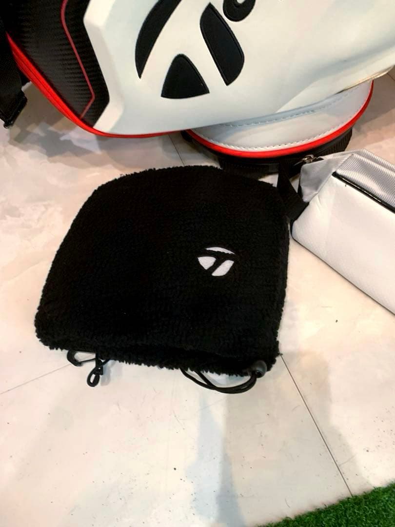 美品　テーラーメイド　ステルス2 ツアースタッフ　3点式 キャディバッグ