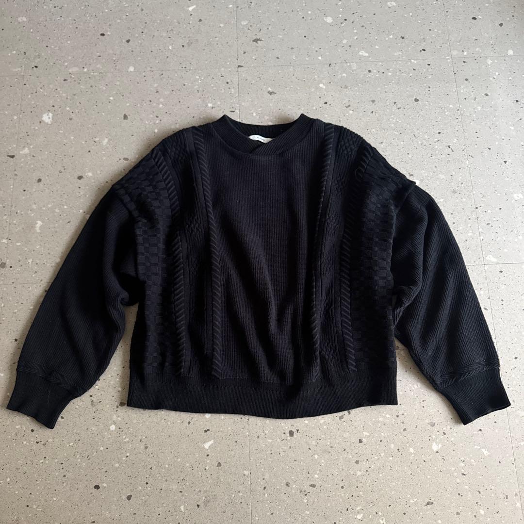 YASHIKI 黒 編み込みデザイン ニット