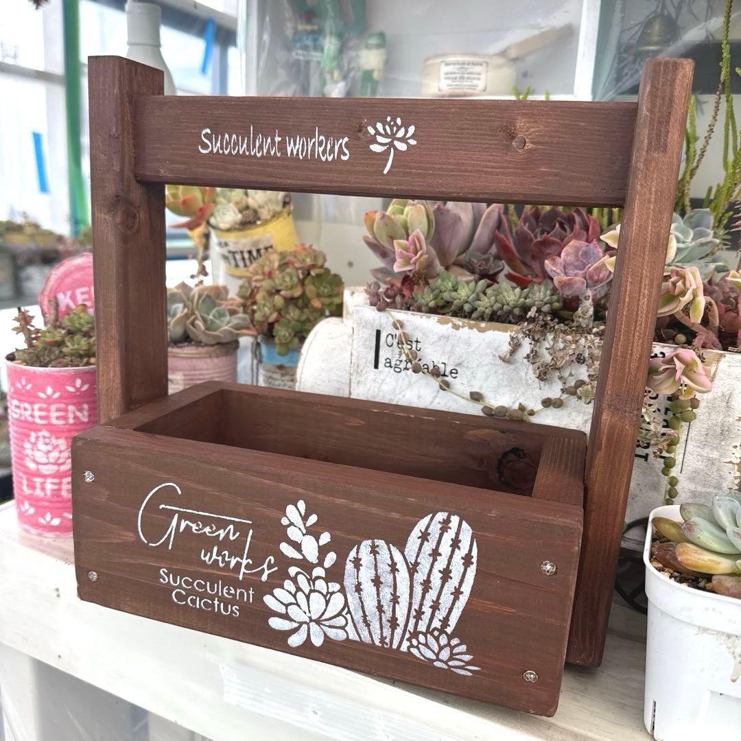 木製プランター☆おかもち☆多肉植物☆寄せ植え