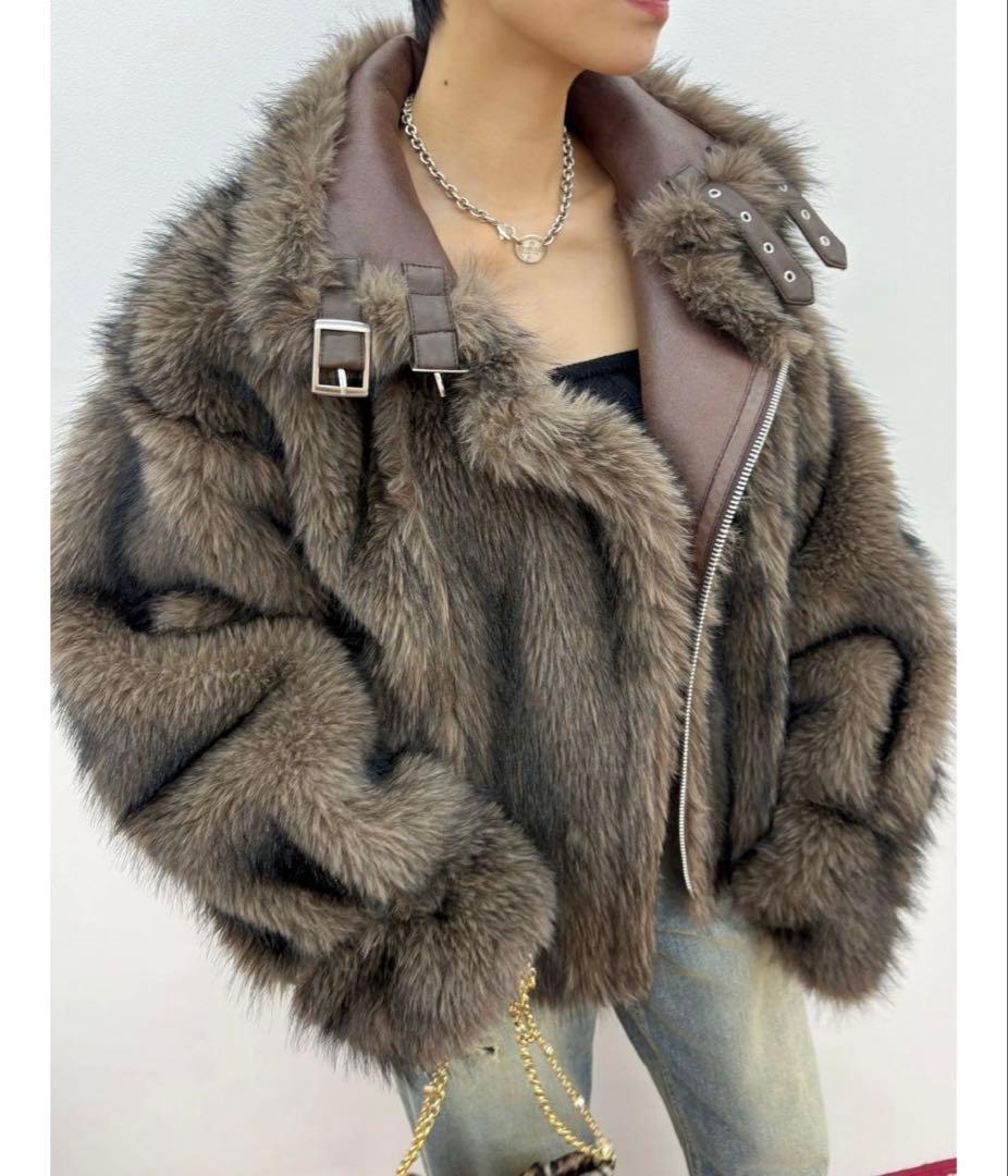 リバーシブルフェイクファーブルゾン