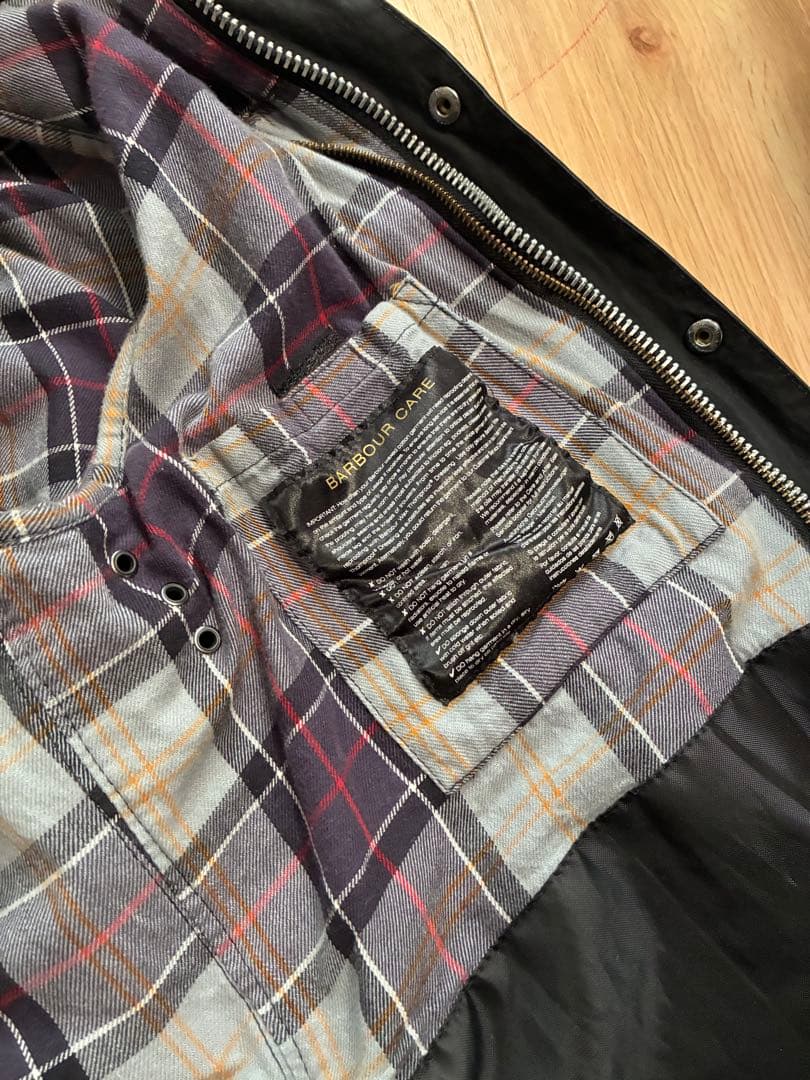 英国産　Barbour バブァー ビデイルSL 40 (黒)