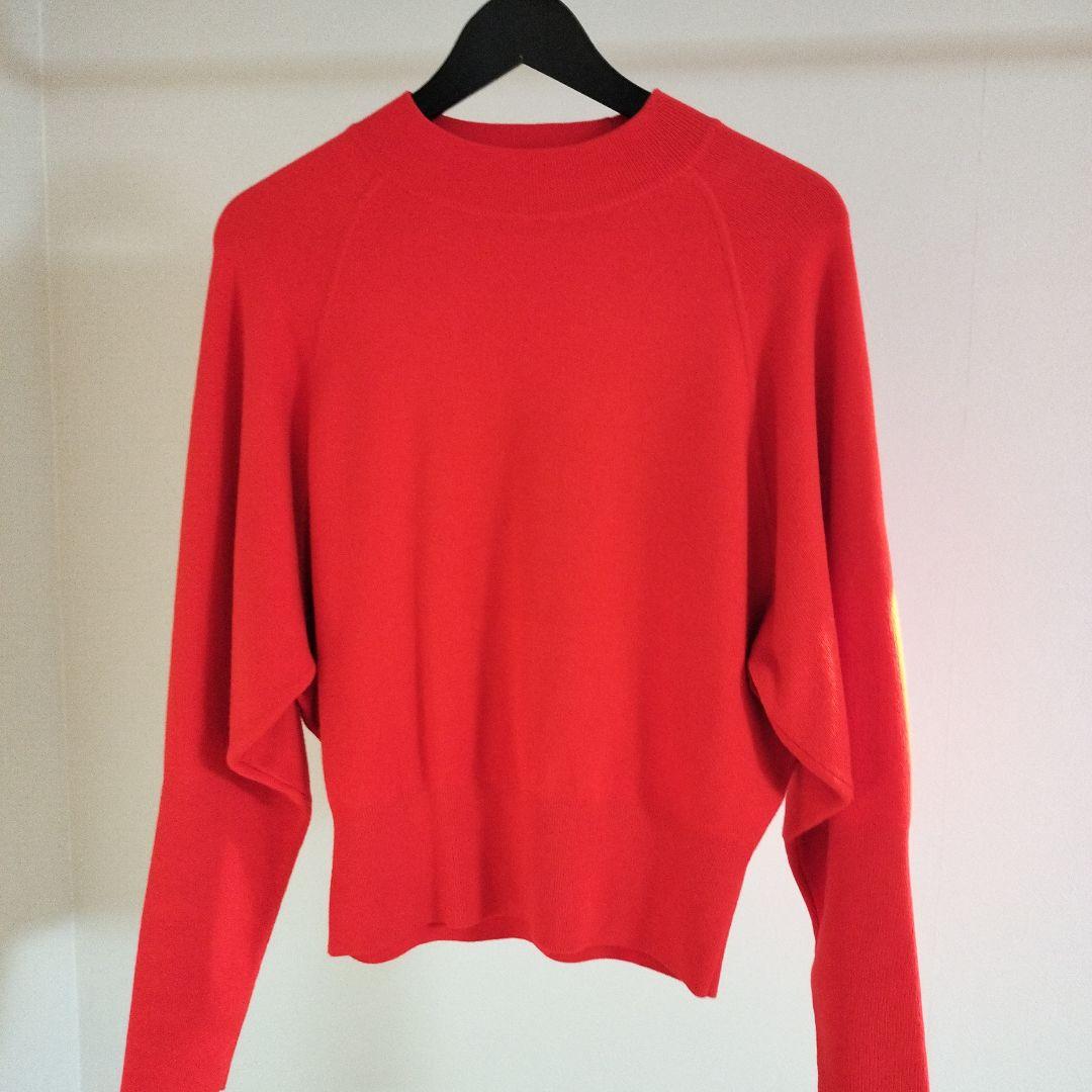 CABaN 赤 長袖ニット