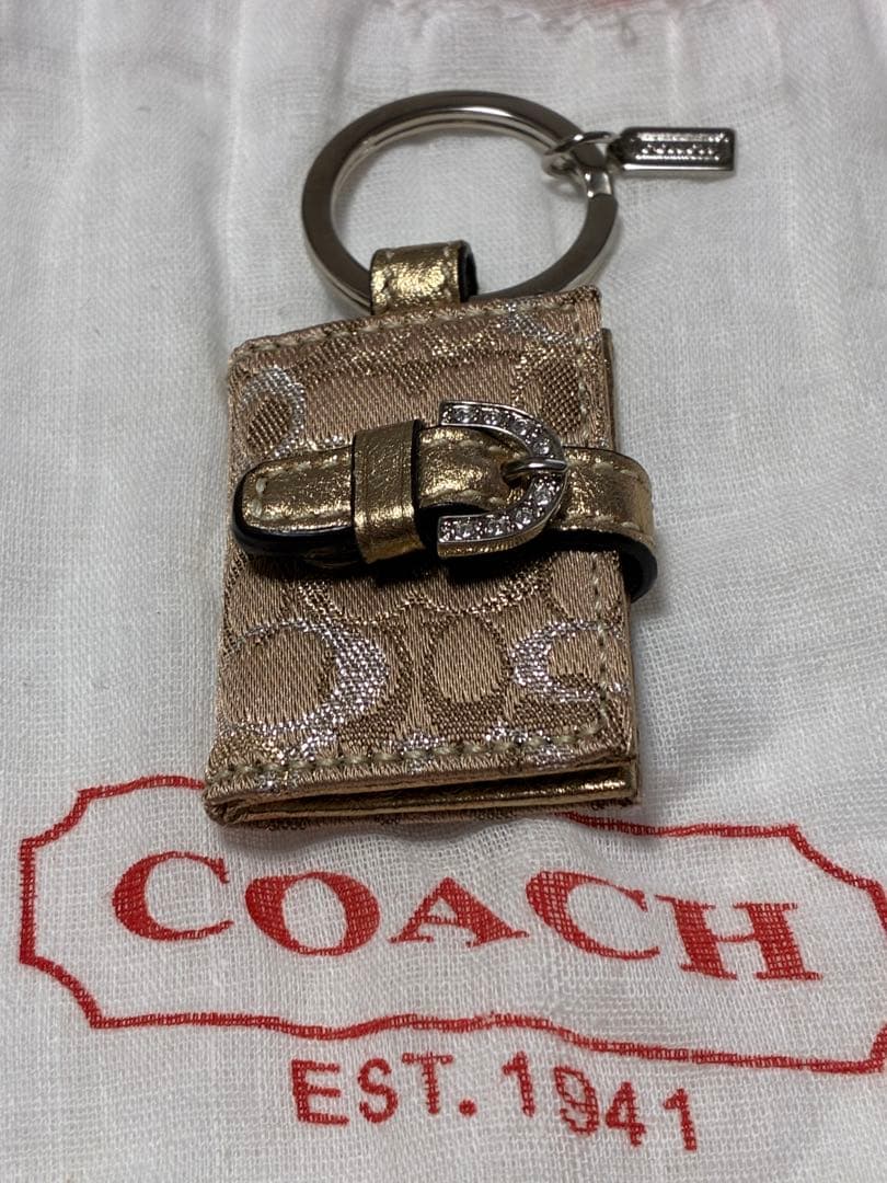 COACH Picture Frame Charm 手帳型キーホルダー チャーム