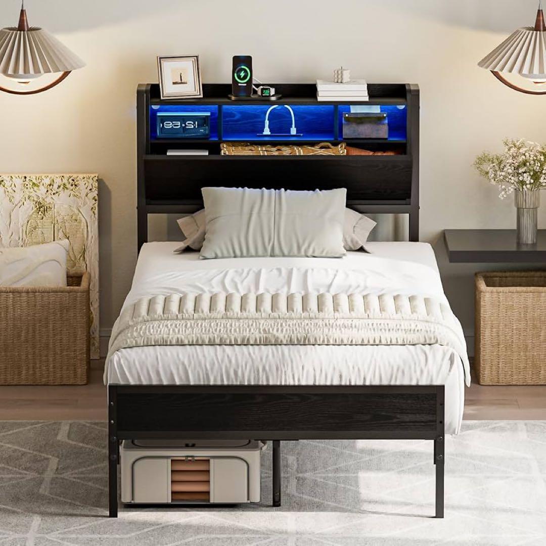 ベッドフレーム シングル 収納宮棚付き パイプベッド コンセント付き 黒
