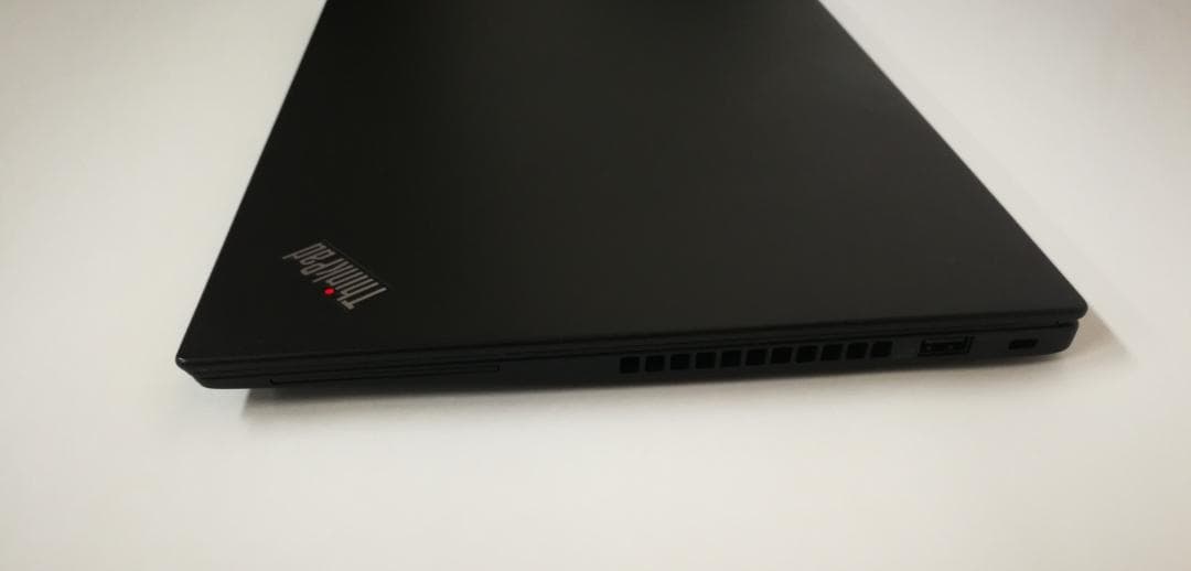 Lenovo ThinkPad T14s メモリ32GB 1TB SSD