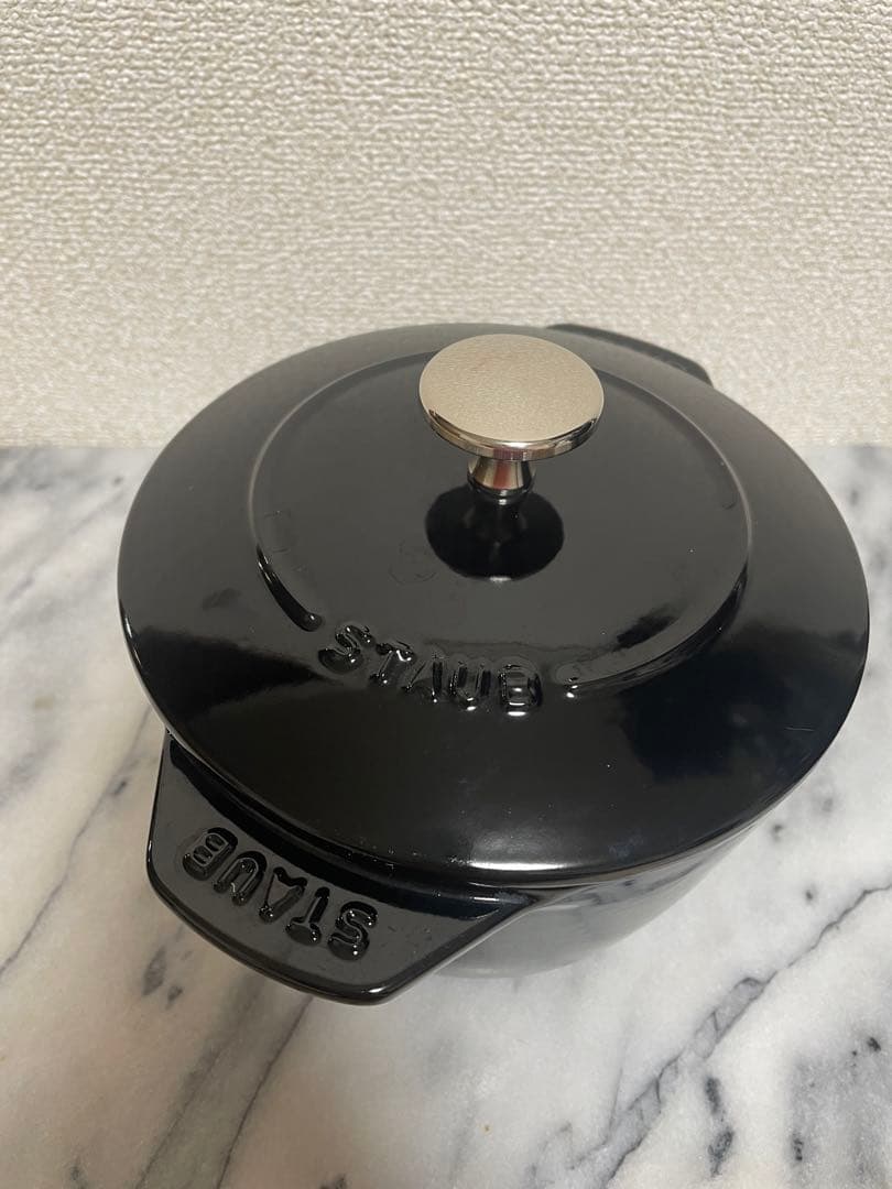 ✴︎STAUB鍋✴︎La Cocotte de GOHAN M/16 Black✴︎