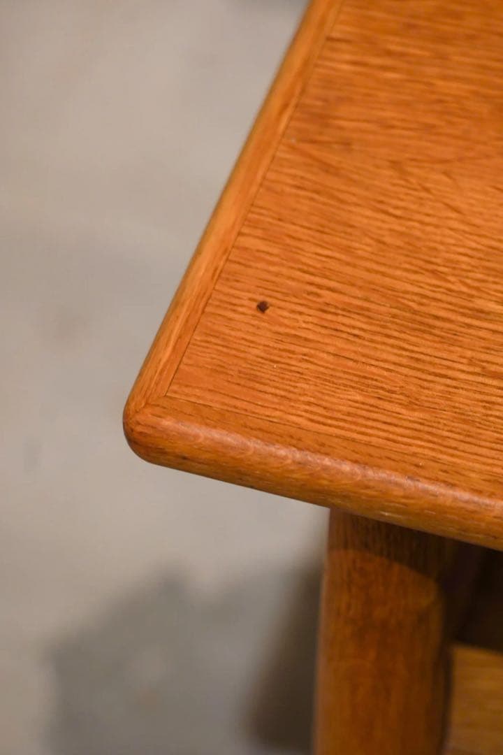 モブラー社製 北欧ヴィンテージ オークサイドテーブル アイヴァン・A・ヨハンソン