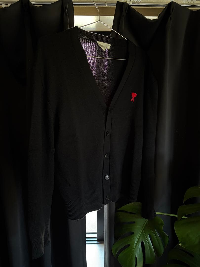 たつ　アミパリス amiparis カーディガン 黒 ブラック M