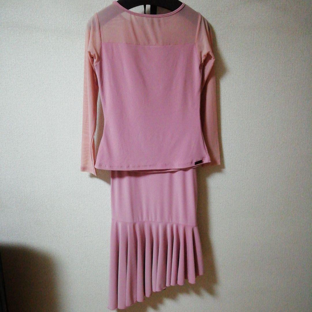 ジャンテイ　ピンクセットアップ　ラテンドレス　トップス&スカート未使用品