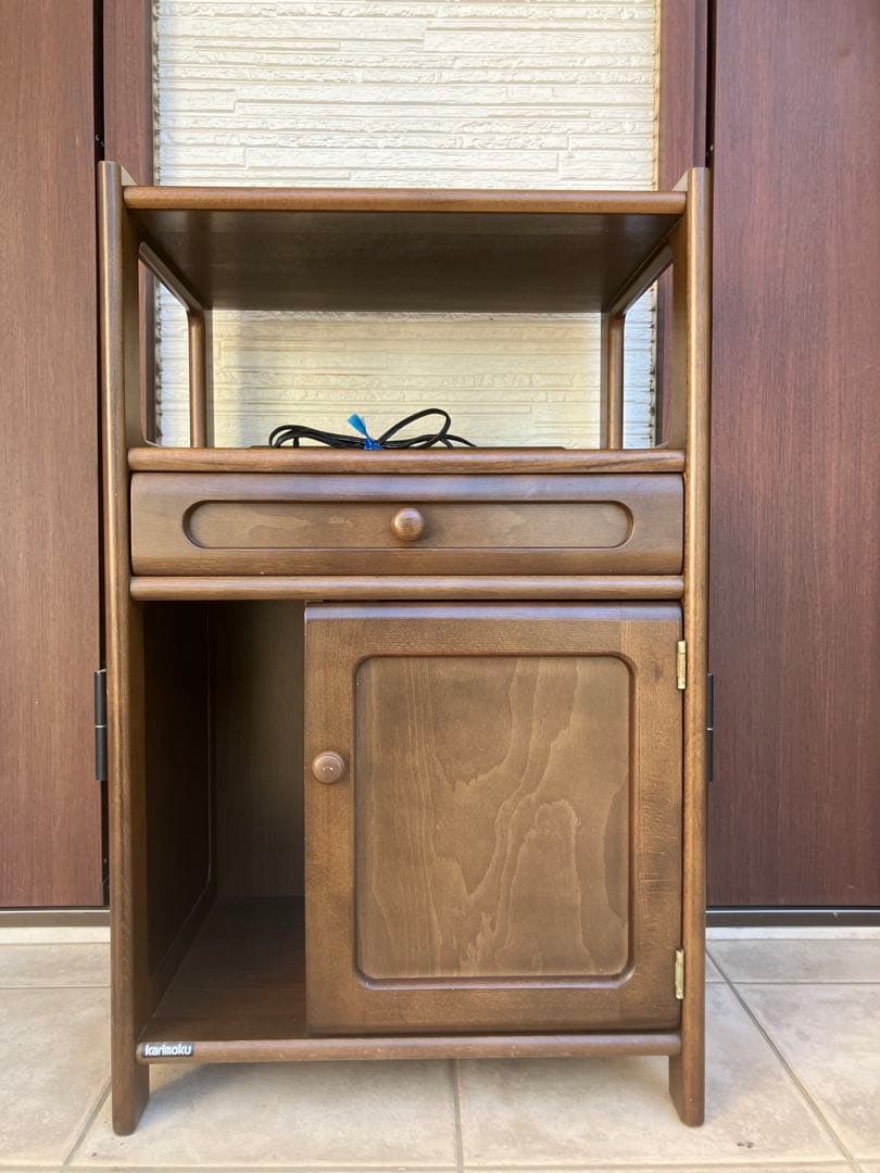 ◉カリモク◉木製サイドキャビネット 電話台 コンセント付 収納家具