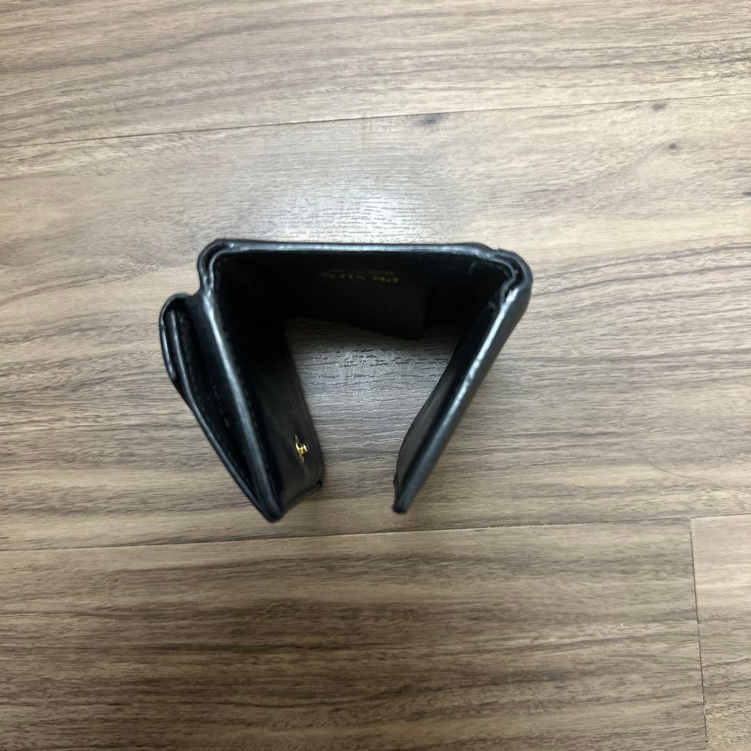 PRADA ブラック 三つ折り財布☆早い者勝ち！値下げ