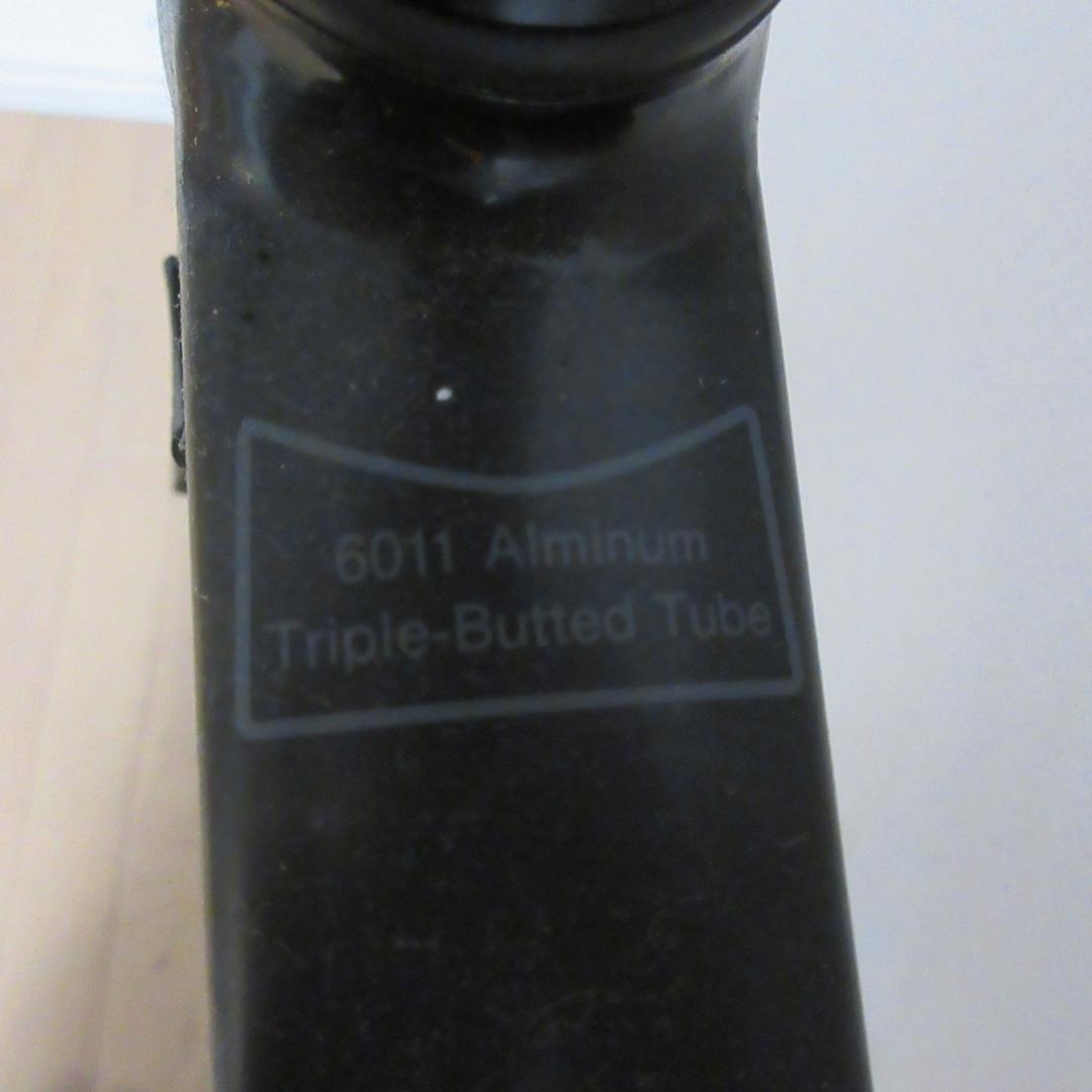 0117W MOMENTUM ロードバイク MMT-15-003 50サイズ