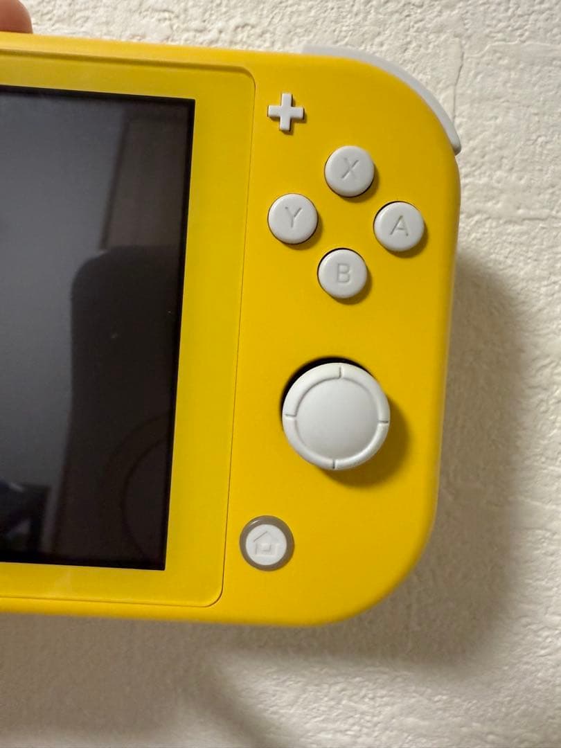 Nintendo Switch Lite イエロー 本体（充電器なし）