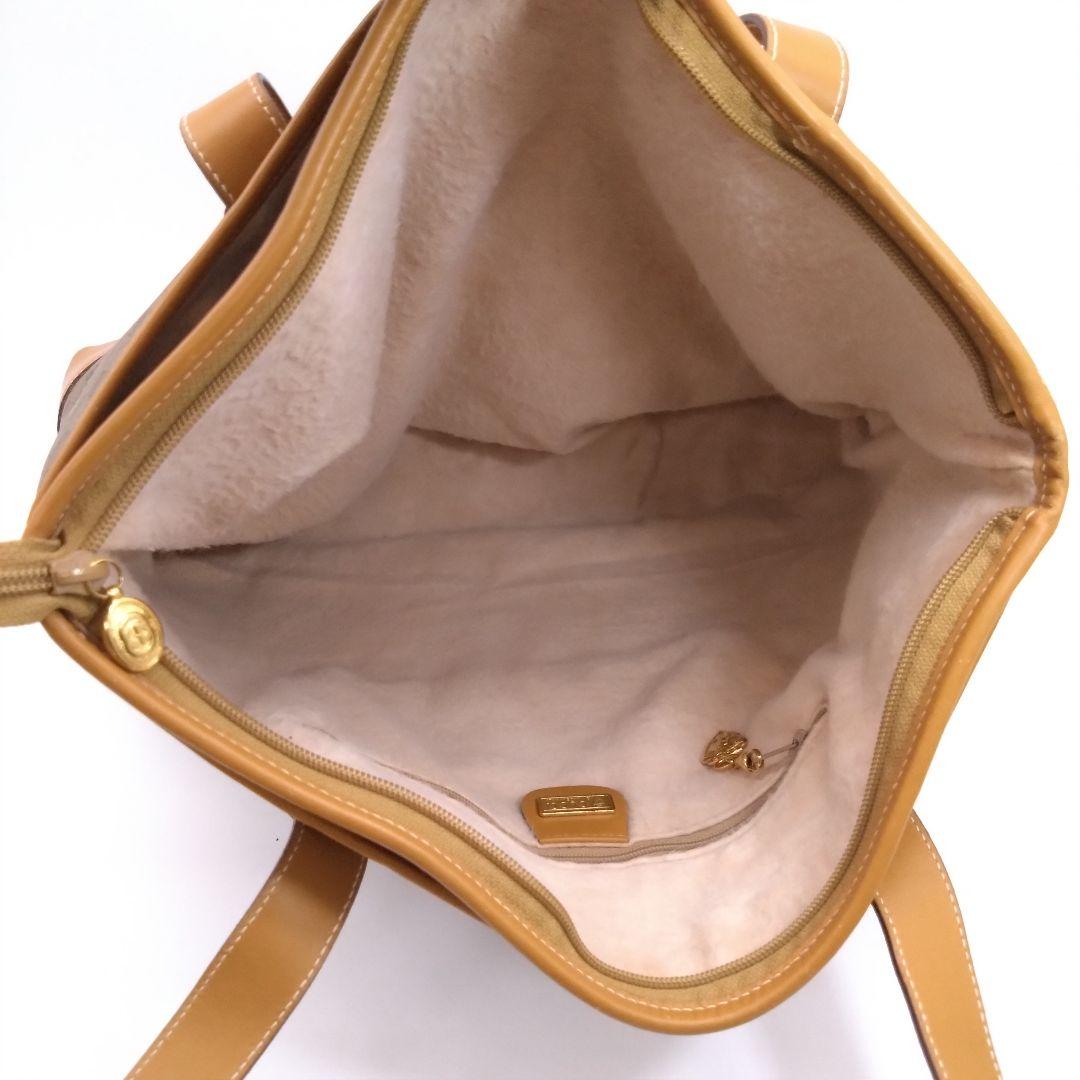 【美品】GUCCI 希釈美品 PVC トートバッグ A4 002 39 0172