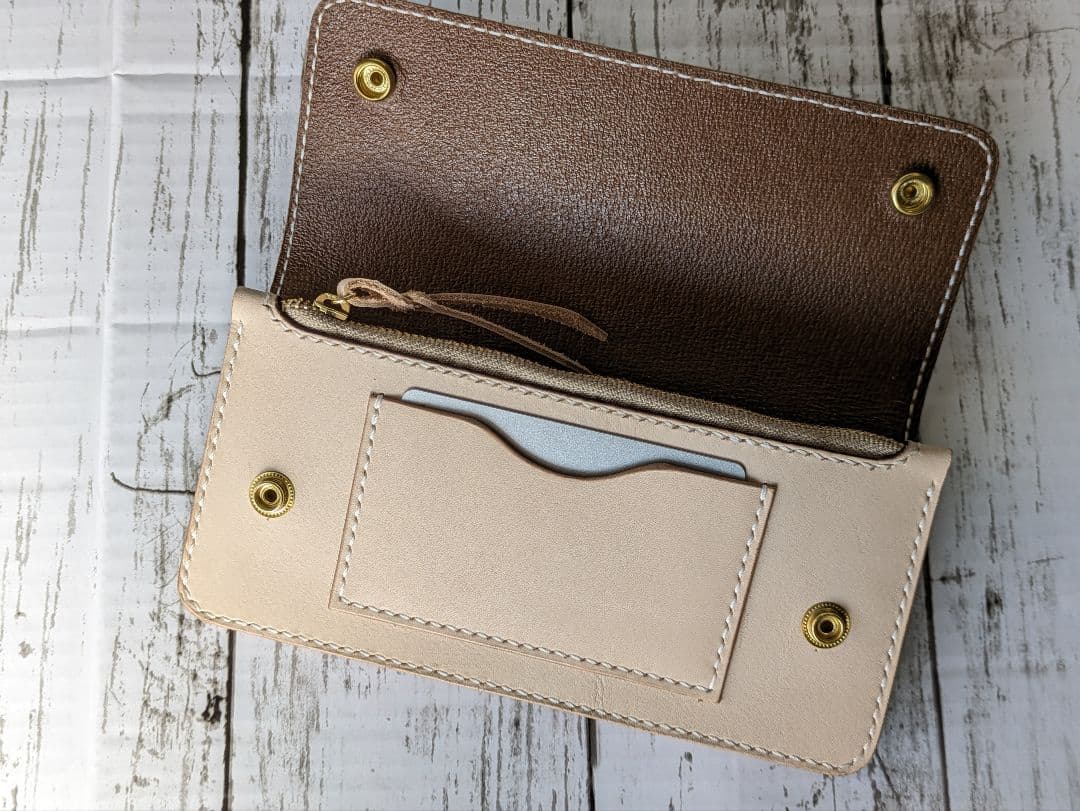 トラッカーウォレット　レザーウォレット　レザーカービンウォレット　財布　長財布