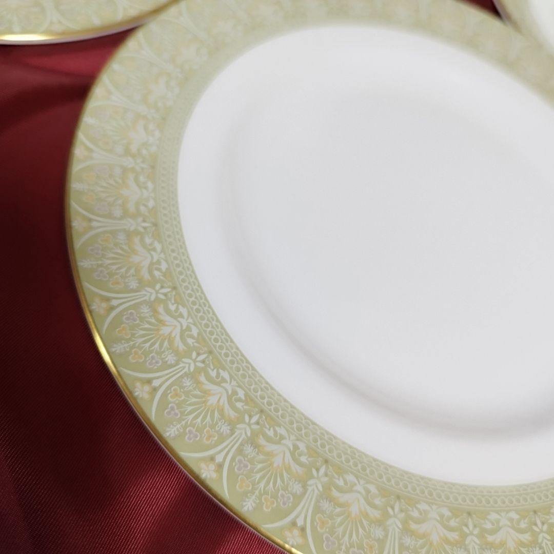ロイヤルドルトン　食器セット