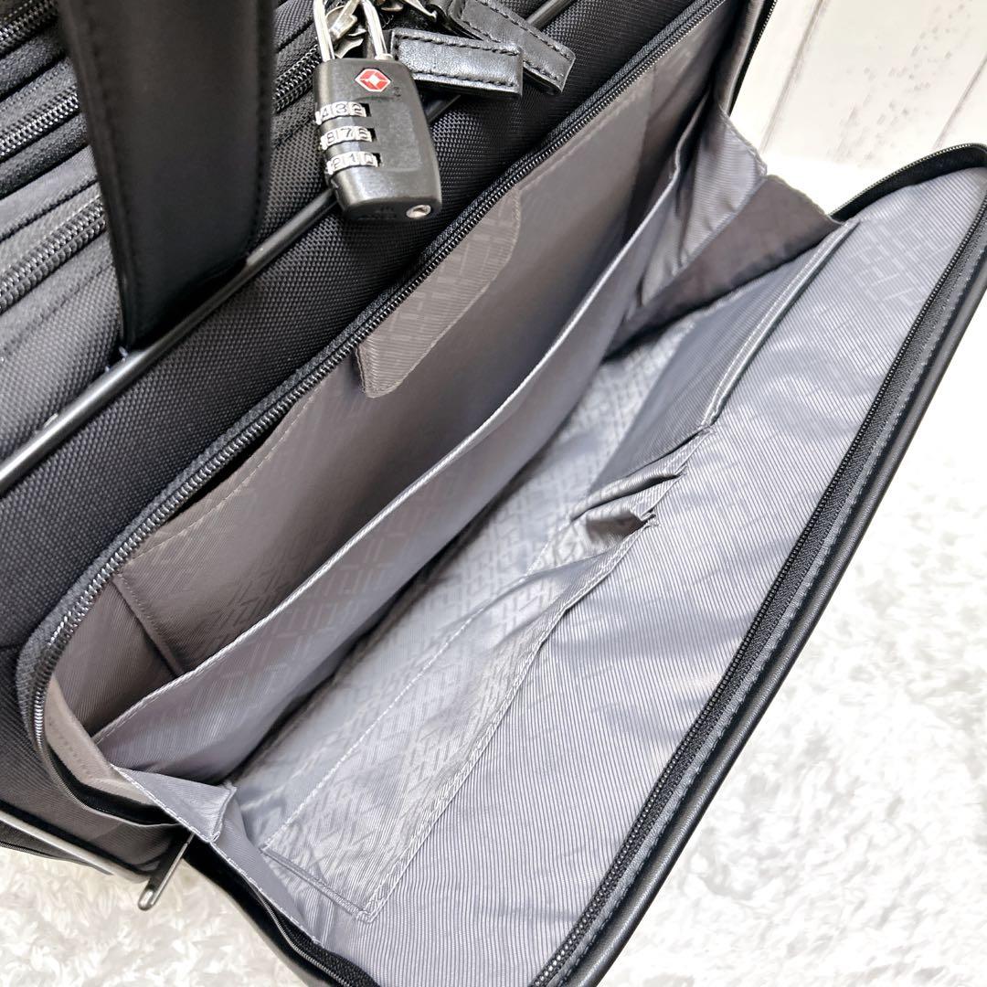 ace. キャリーケース 機内持込可 鍵付 拡張式 ブラック