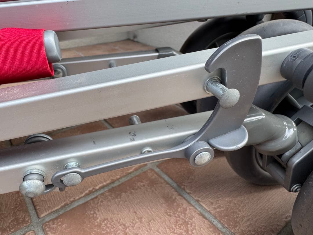 値下げ中　障害児用バギー　マクラーレン　メジャーエリート