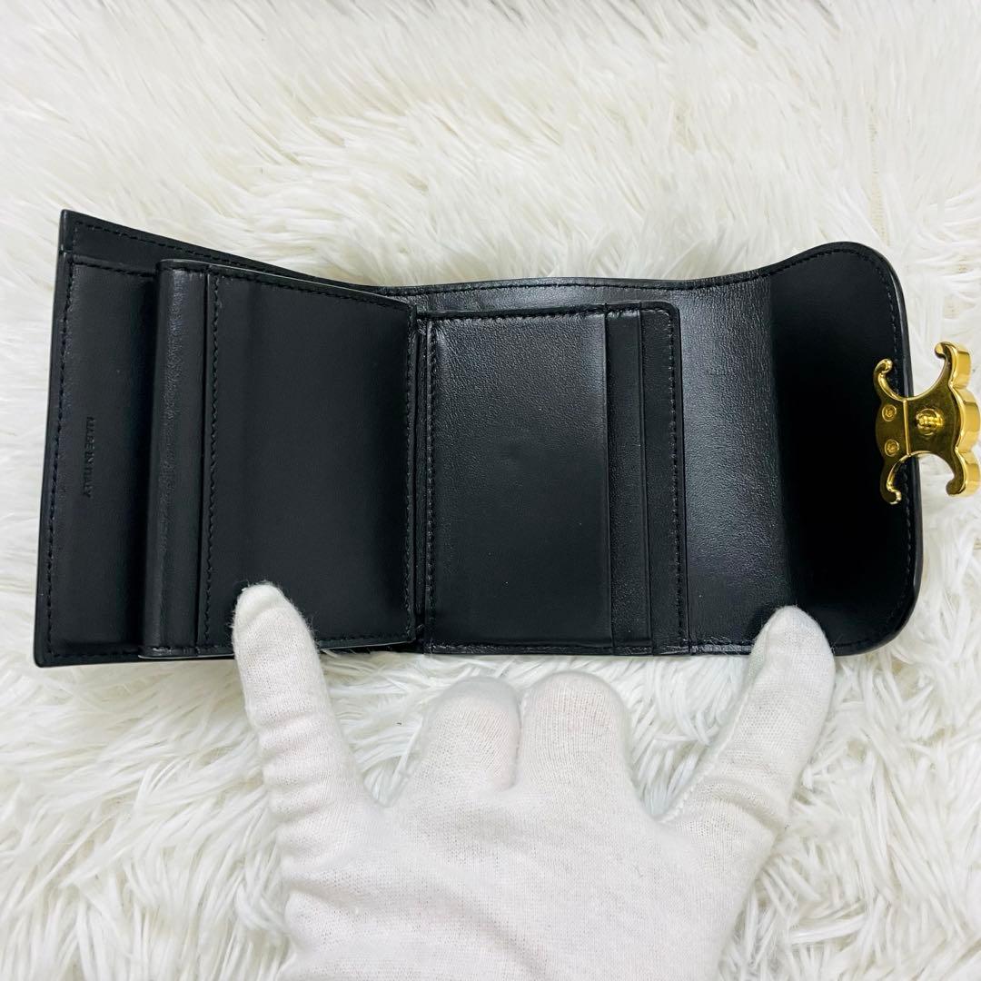 極美✨セリーヌ 三つ折り財布 トリオンフ レザー ブラック ゴールド