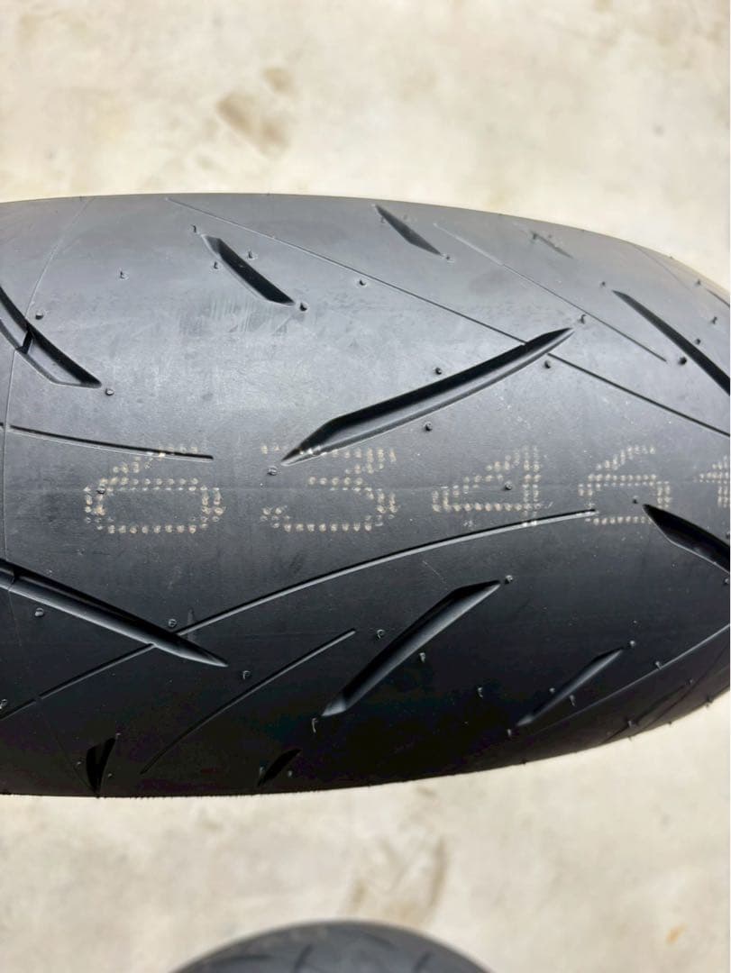 s*i様 DUNLOP SPORTMAX Roadsport 2 タイヤ 前後セ